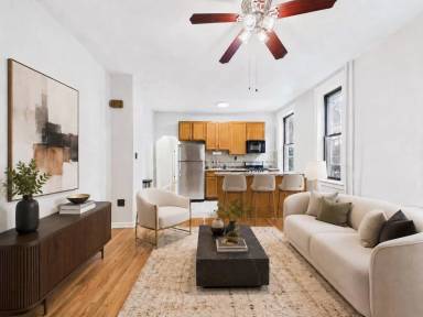 Main picture of 140 N 21st St