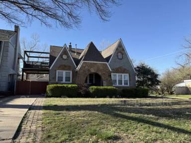 Main picture of 3160 NW 25th St