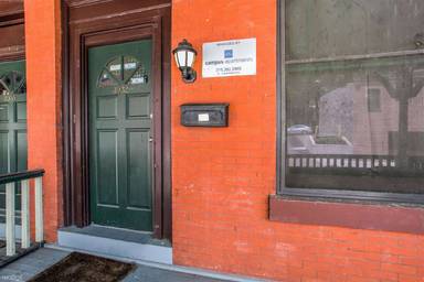 Main picture of 3922 Sansom St