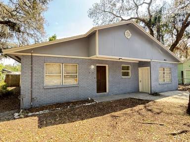 Main picture of 10113 N 10th St