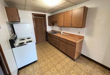 Main picture of 19 7th Ave SW