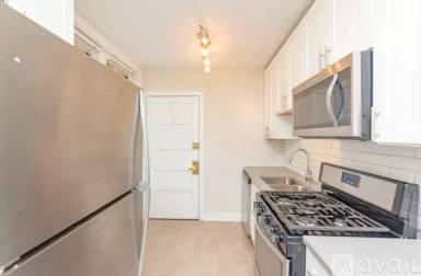 Main picture of 1317 E Madison Park
