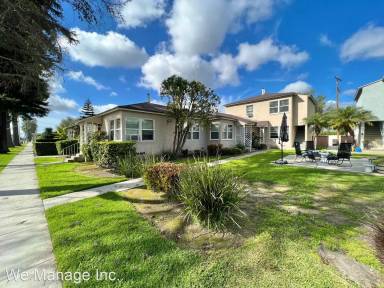 Main picture of 4343 N Bellflower Blvd