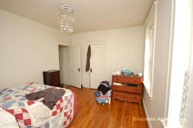 Main picture of 25 Walbridge St Apartments