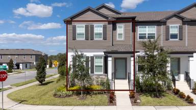 Main picture of 16001 Grafton Way