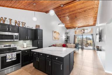 Main picture of 49 Aspen Dr