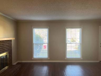 Main picture of 117 N Springs Ct
