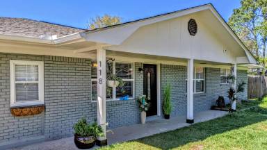 Main picture of 118 Ben Dr