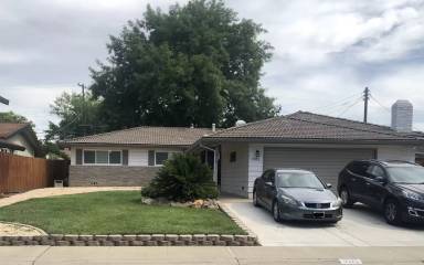 Main picture of 9181 Rundelay Way