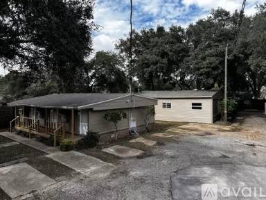 Main picture of 4350 Perdido St