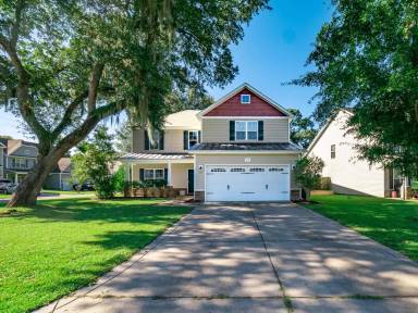 Main picture of 203 Peggys Trce