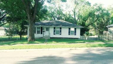 Main picture of 8705 E 110th Ter