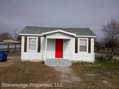 Main picture of 703 W Phillips St