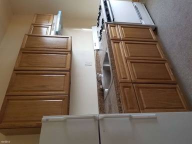 Main picture of 722 E 228th St