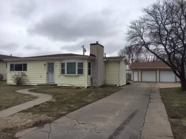 Main picture of 1512 S Lincoln Ave