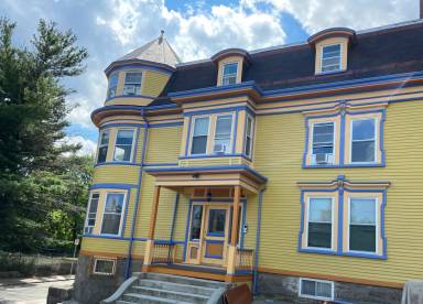 Main picture of 775 Parker St