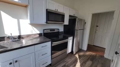 Main picture of 236 N Market St