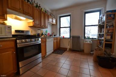 Main picture of 11 Cummings Rd
