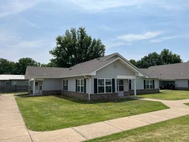 Main picture of Village Park Apartments