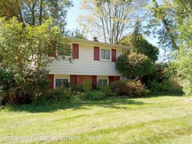 Main picture of 6824 Tamerlane Dr