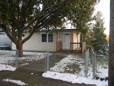 Main picture of 1735 Dunklin St