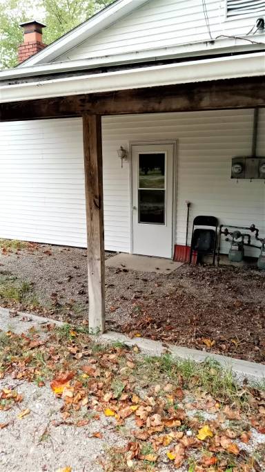Main picture of 310 S Forest Ave