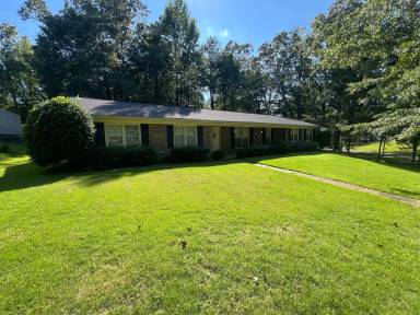 Main picture of 5704 Harborview Ln