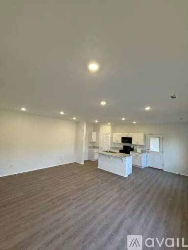 Main picture of 6716 SW Memphis Ave
