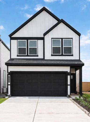 Main picture of 2908 Crown Gate Dr