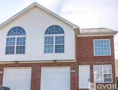 Main picture of 102 Hannsons Path