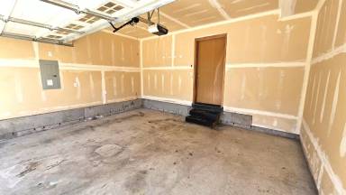Main picture of 8105 NE 36th Ct