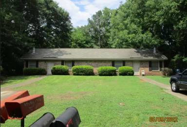 Main picture of 102 Sunny Hills Dr