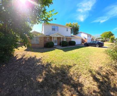 Main picture of 3304 Centennial Rd