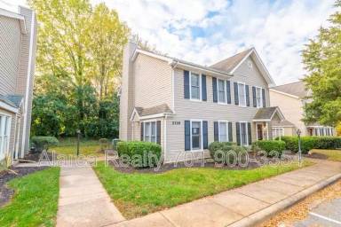 Main picture of 3136 Driftwood Dr