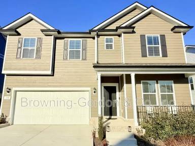 Main picture of 106 Glacier Way