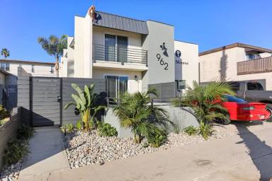 Main picture of 962 Thomas Ave