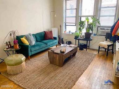 Main picture of 620 W Addison St