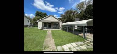 Main picture of 103 E Maryland Ave