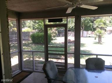 Main picture of 1225 Boenig Dr
