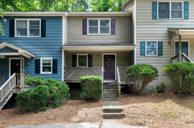 Main picture of 5541 Kaplan Dr