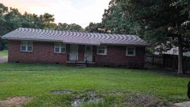 Main picture of 708 Bankhead Pl