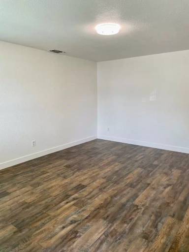 Main picture of 7361 Washburn Way