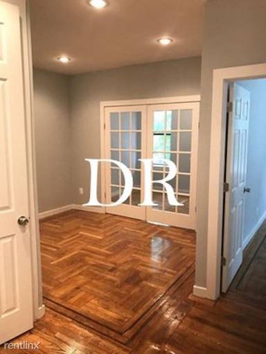 Main picture of 2502 Avenue D