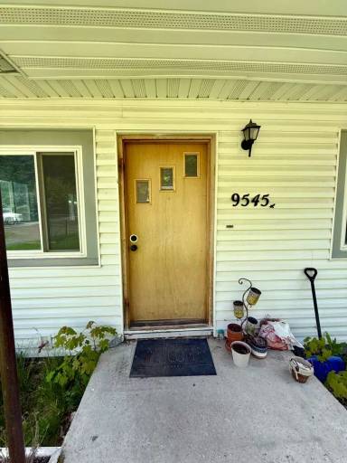 Main picture of 9545 Cross St