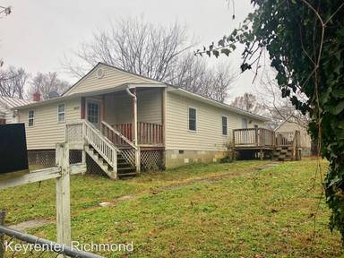 Main picture of 2508 Robert Moore Cir