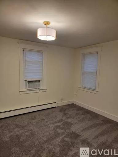 Main picture of 226 Long Ln