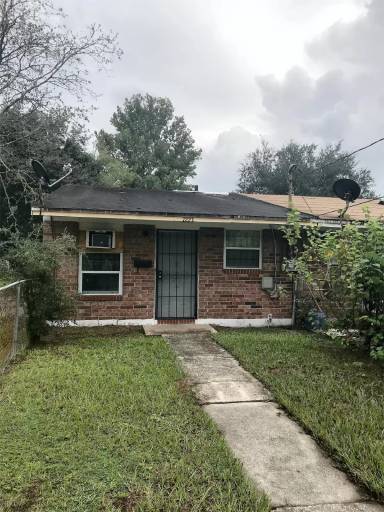 Main picture of 7223 Ken Knight Dr W