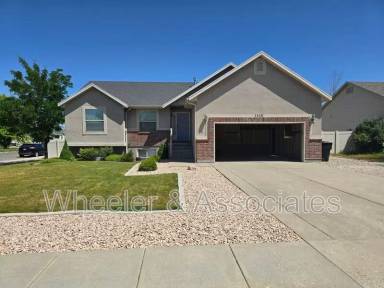 Main picture of 1338 W 1950 N