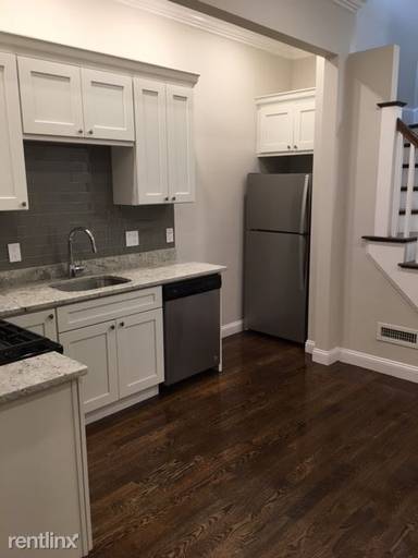 Main picture of 19 Perrin St