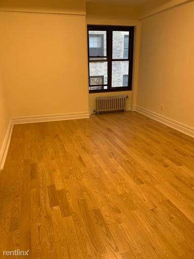 Main picture of 166 2nd Ave Apartments